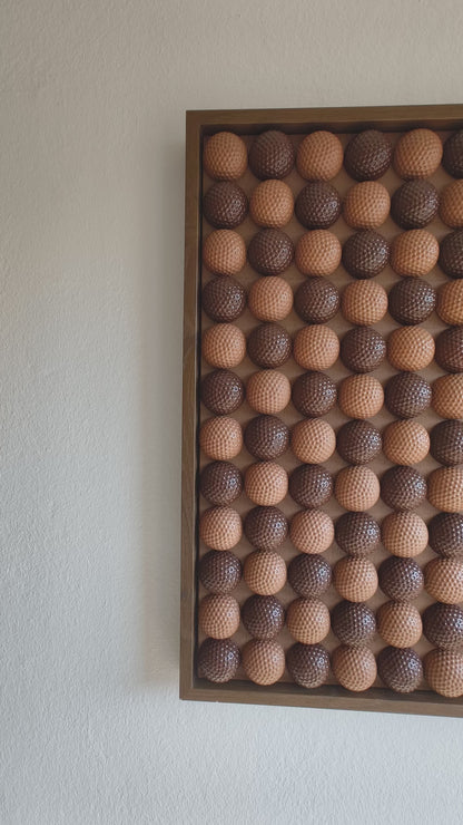 Golfball - 3D Kunst; Braun & Schokoladentönen; 53x53 cm